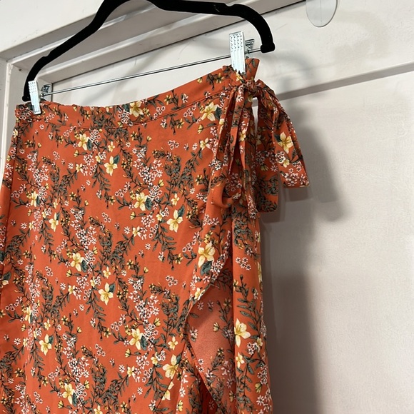 NWT MAX STUDIO MIDI SKIRT LARGE - Picture 3 of 16